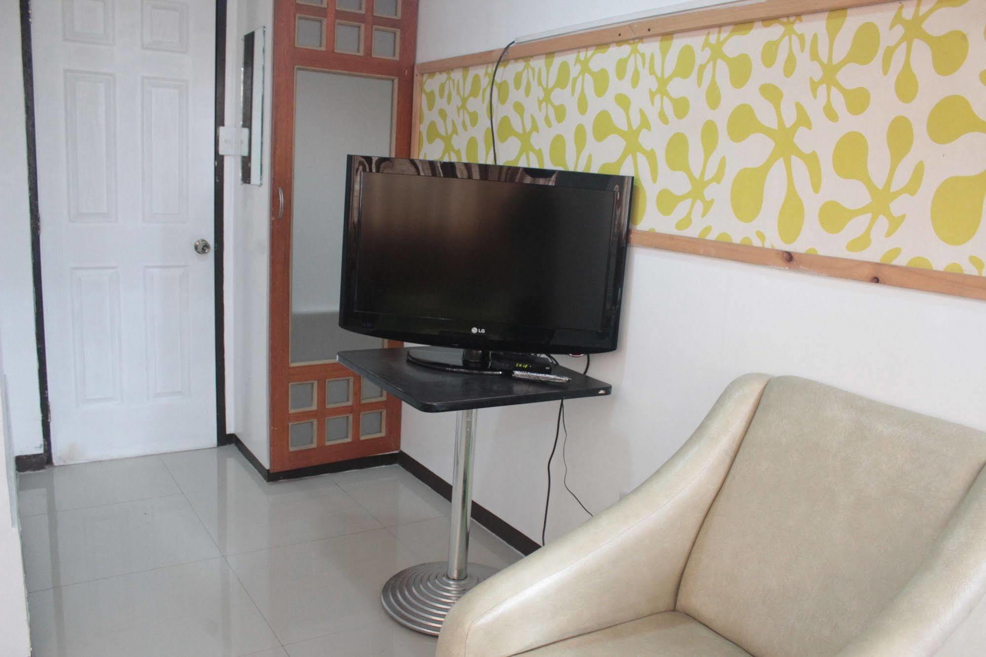 Yuj Inn - Quezon City Zewnętrze zdjęcie