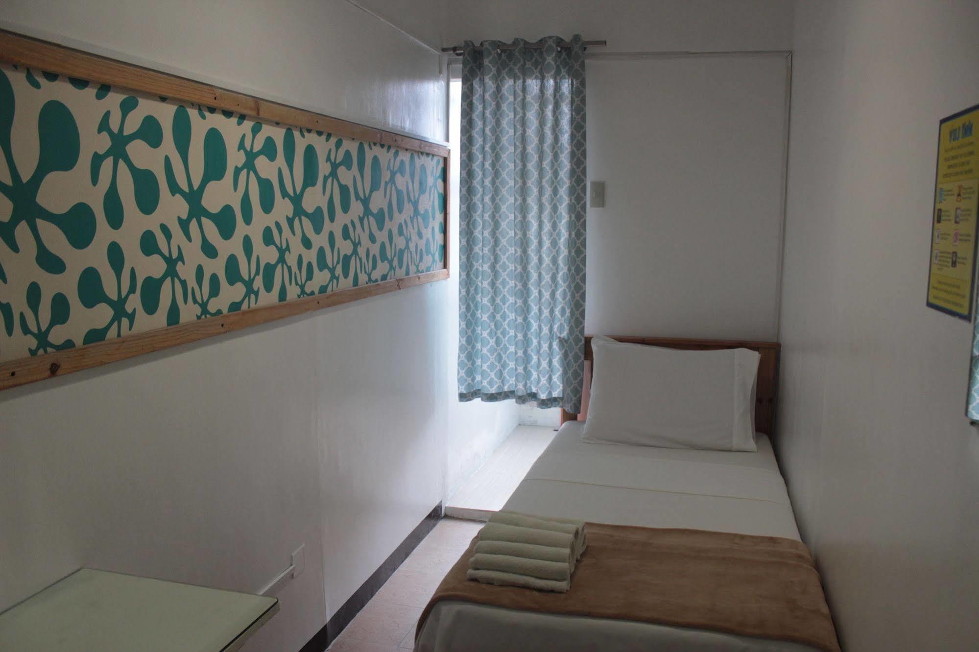 Yuj Inn - Quezon City Zewnętrze zdjęcie