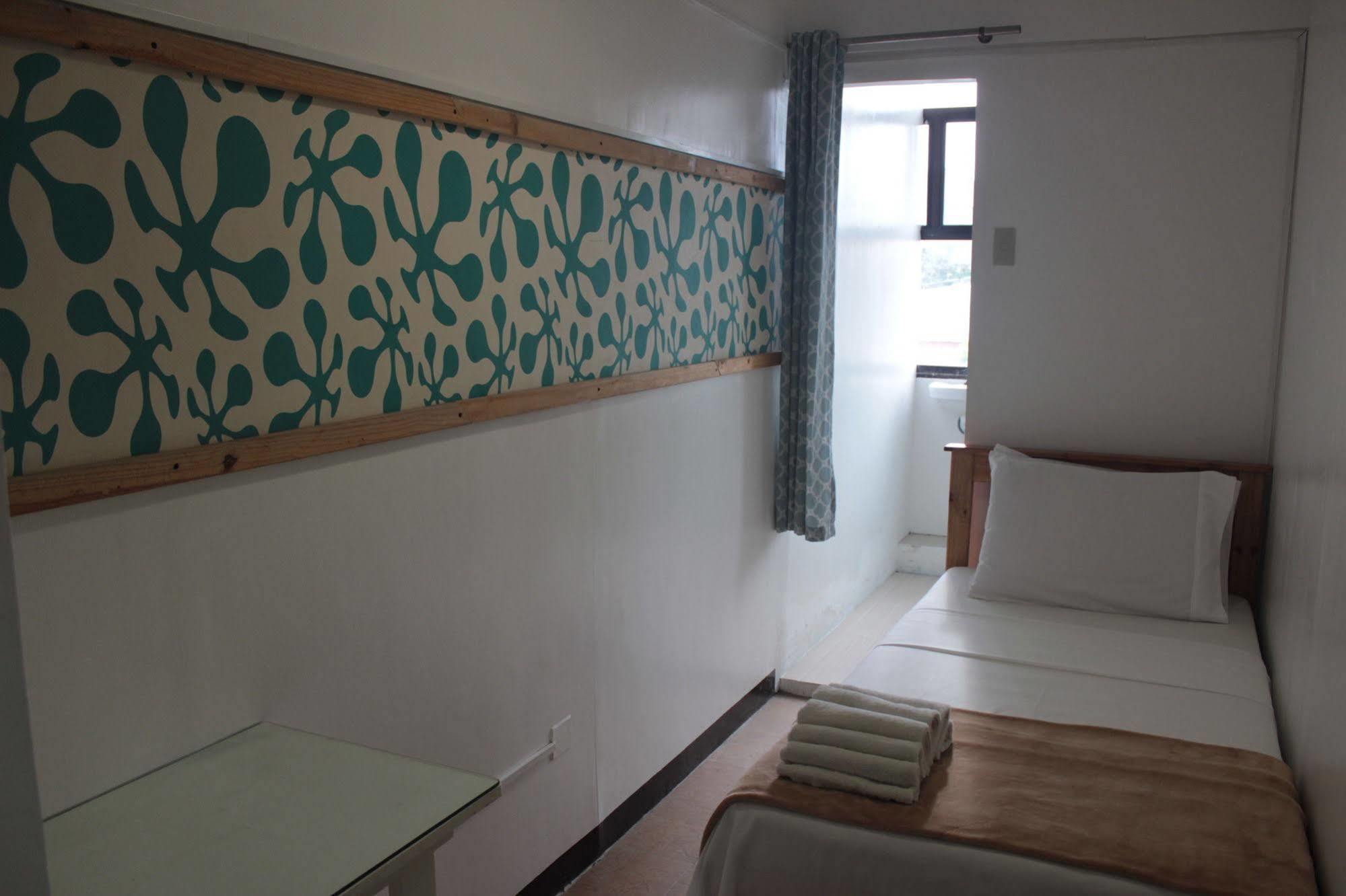 Yuj Inn - Quezon City Zewnętrze zdjęcie