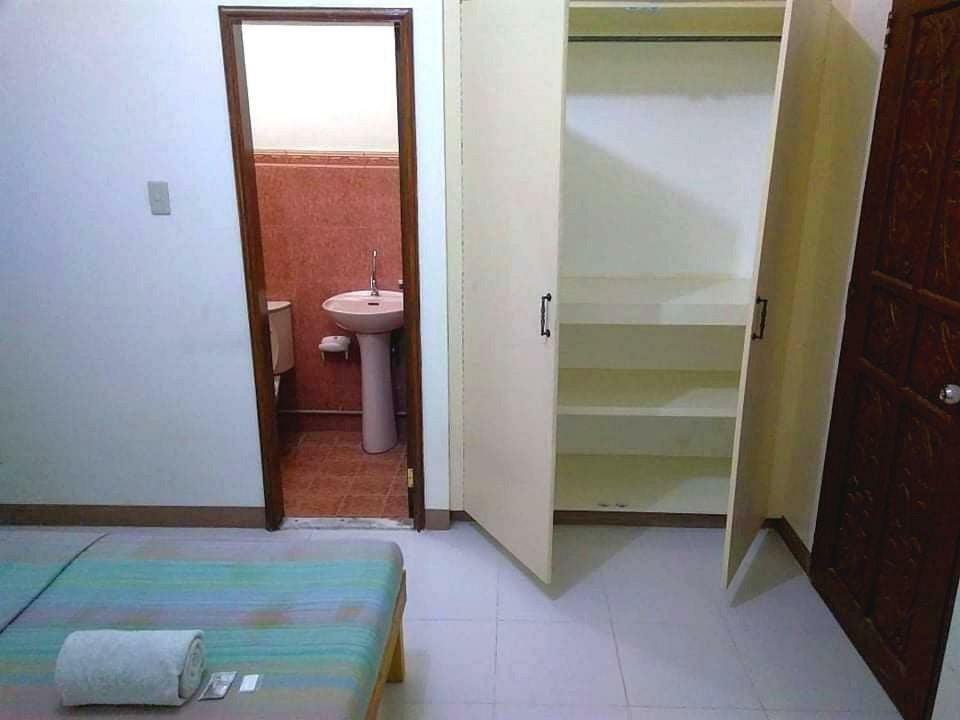 Yuj Inn - Quezon City Zewnętrze zdjęcie